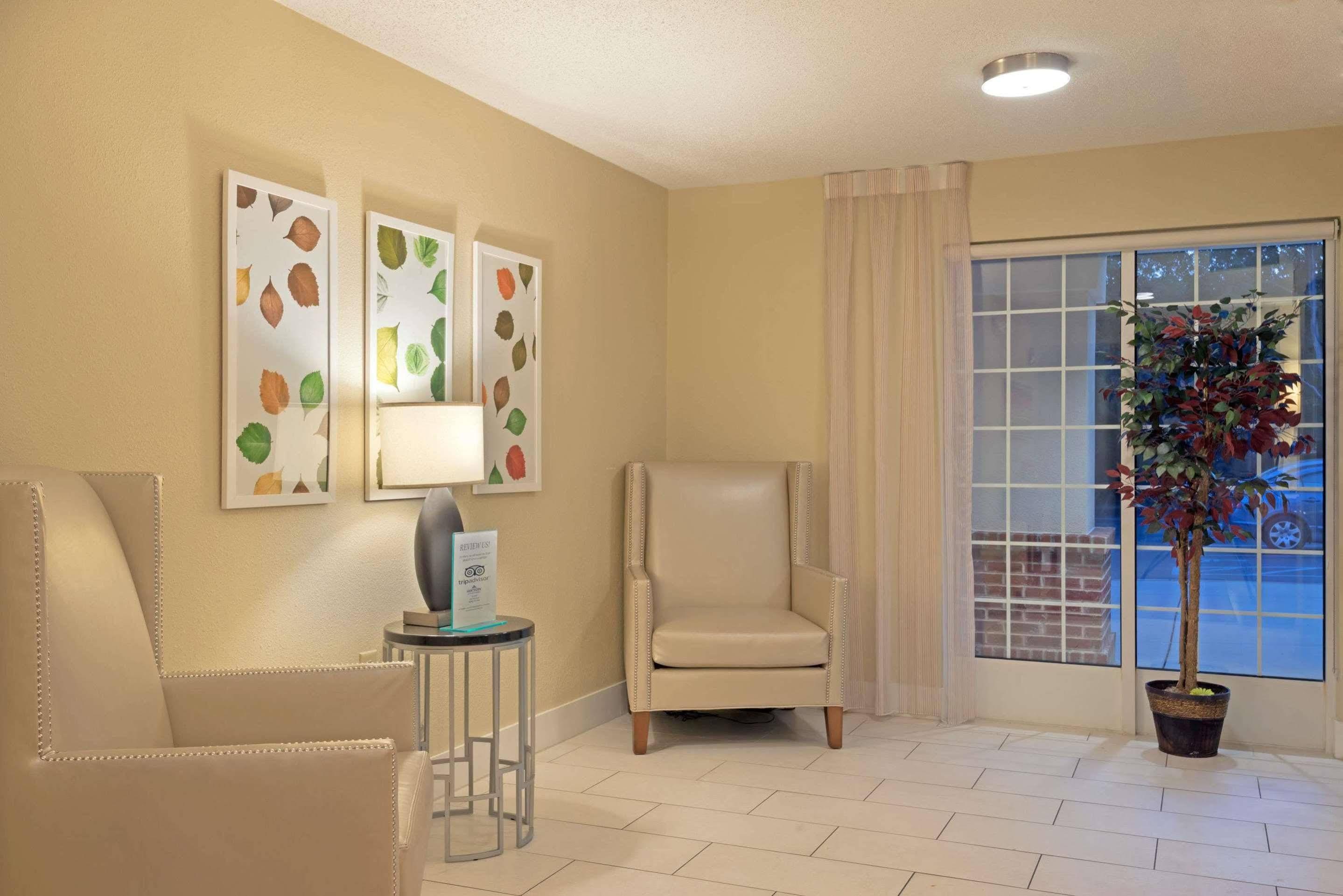 Mainstay Suites Raleigh - Cary エクステリア 写真
