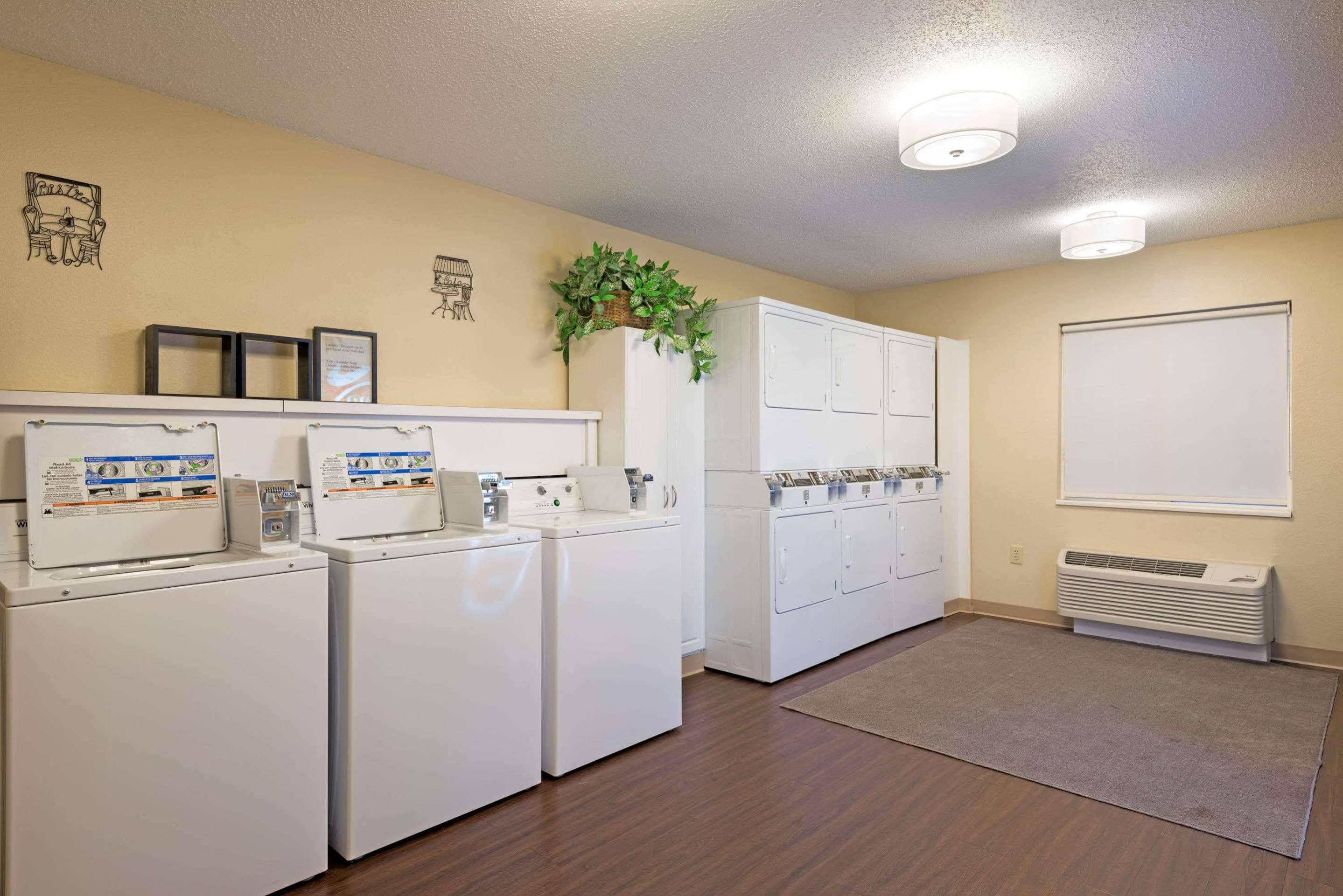 Mainstay Suites Raleigh - Cary エクステリア 写真